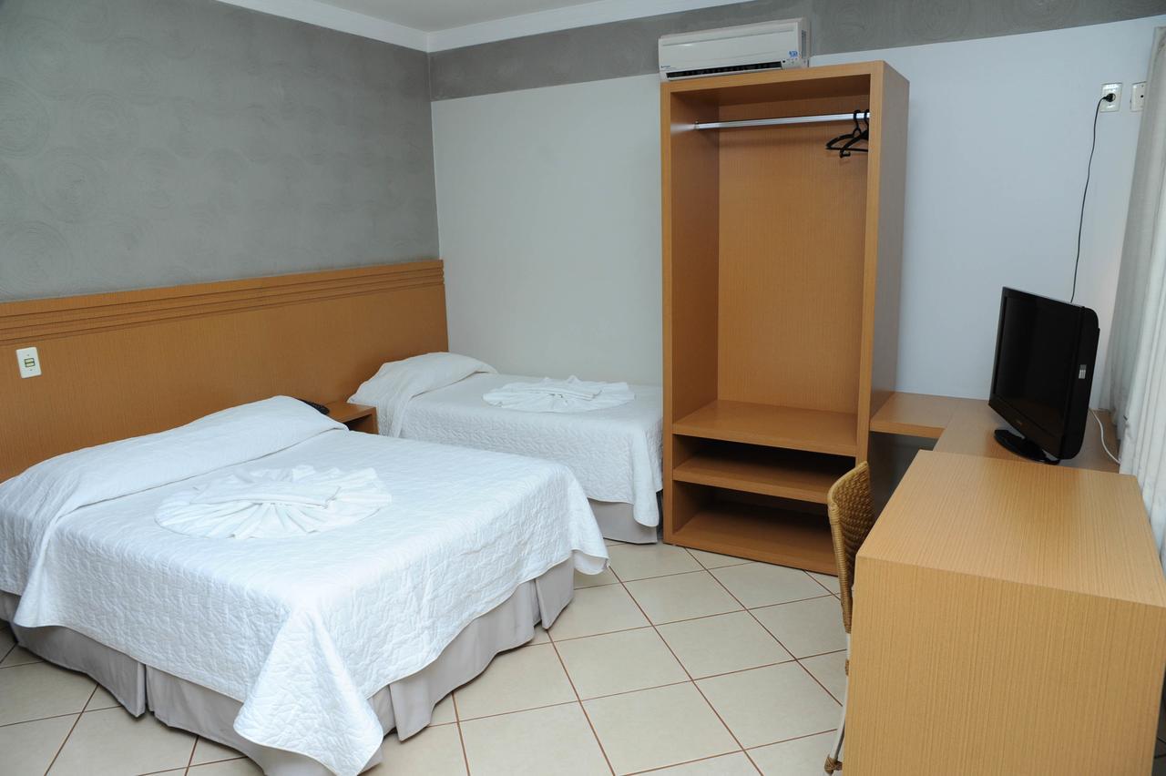 Hotel Paranoa Guaíra Exteriör bild